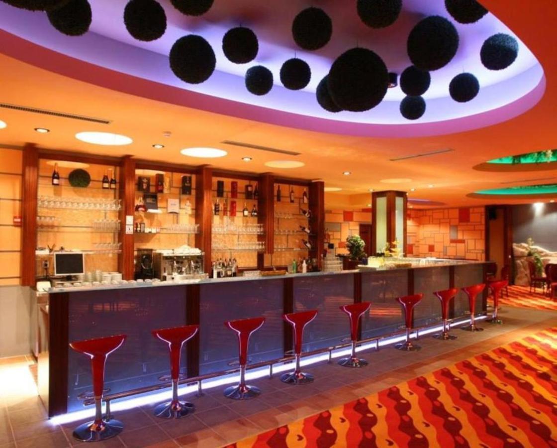 לוזובאק Hotel Vrata Krke מראה חיצוני תמונה