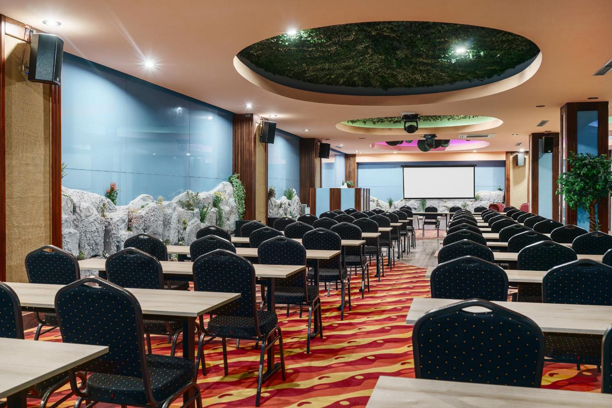 לוזובאק Hotel Vrata Krke מראה חיצוני תמונה